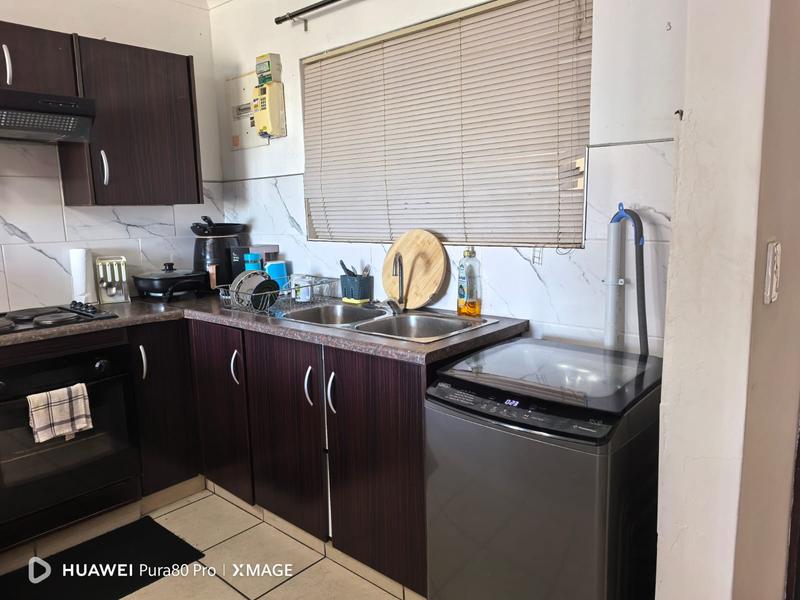 2 Bedroom Property for Sale in Heiderand Western Cape